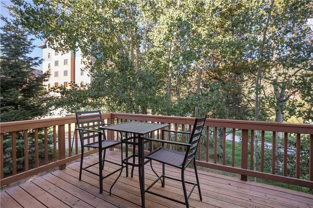 Evergreen Townhome #1 - photo 15