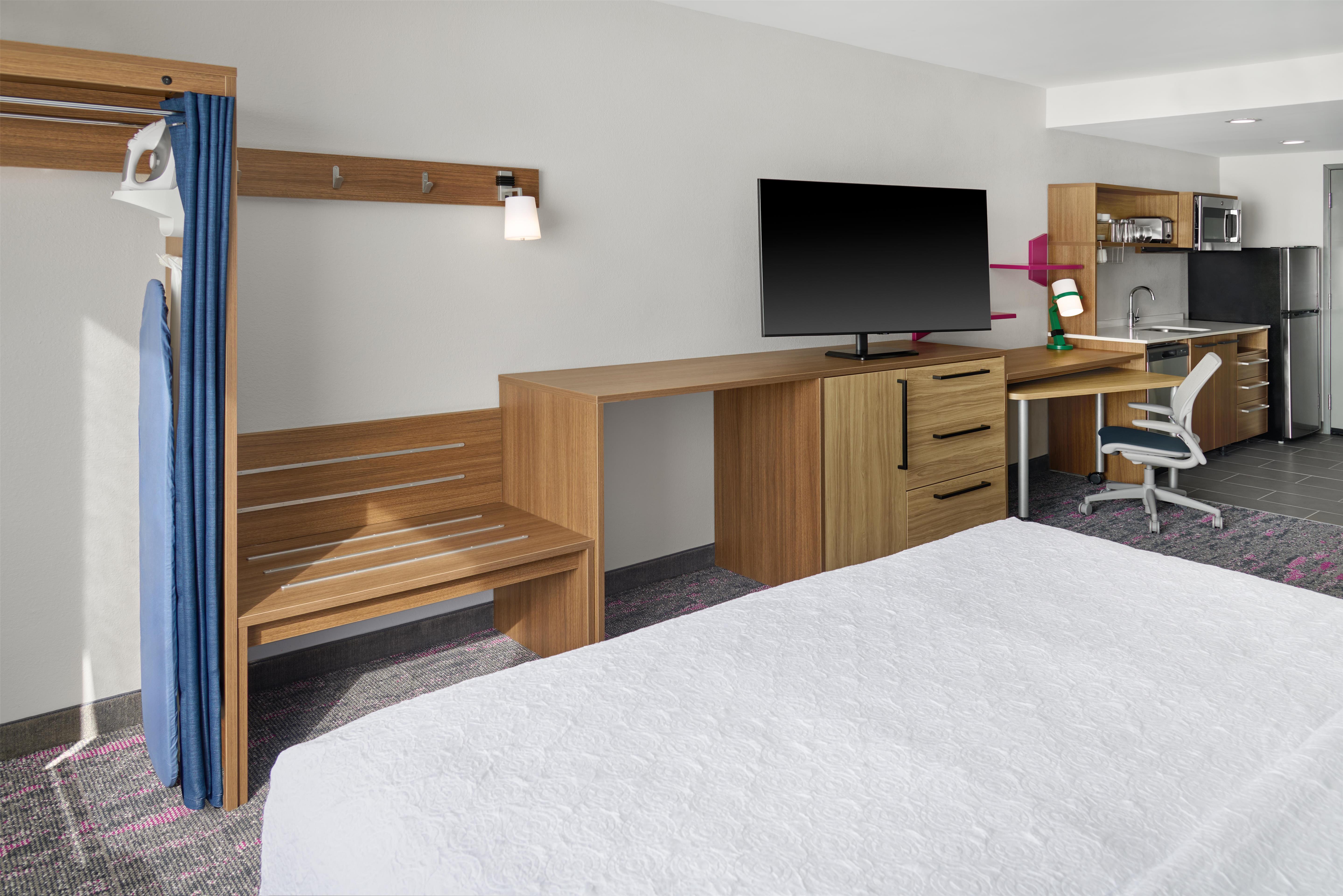 Home2 Suites by Hilton Frankenmuth - photo 14