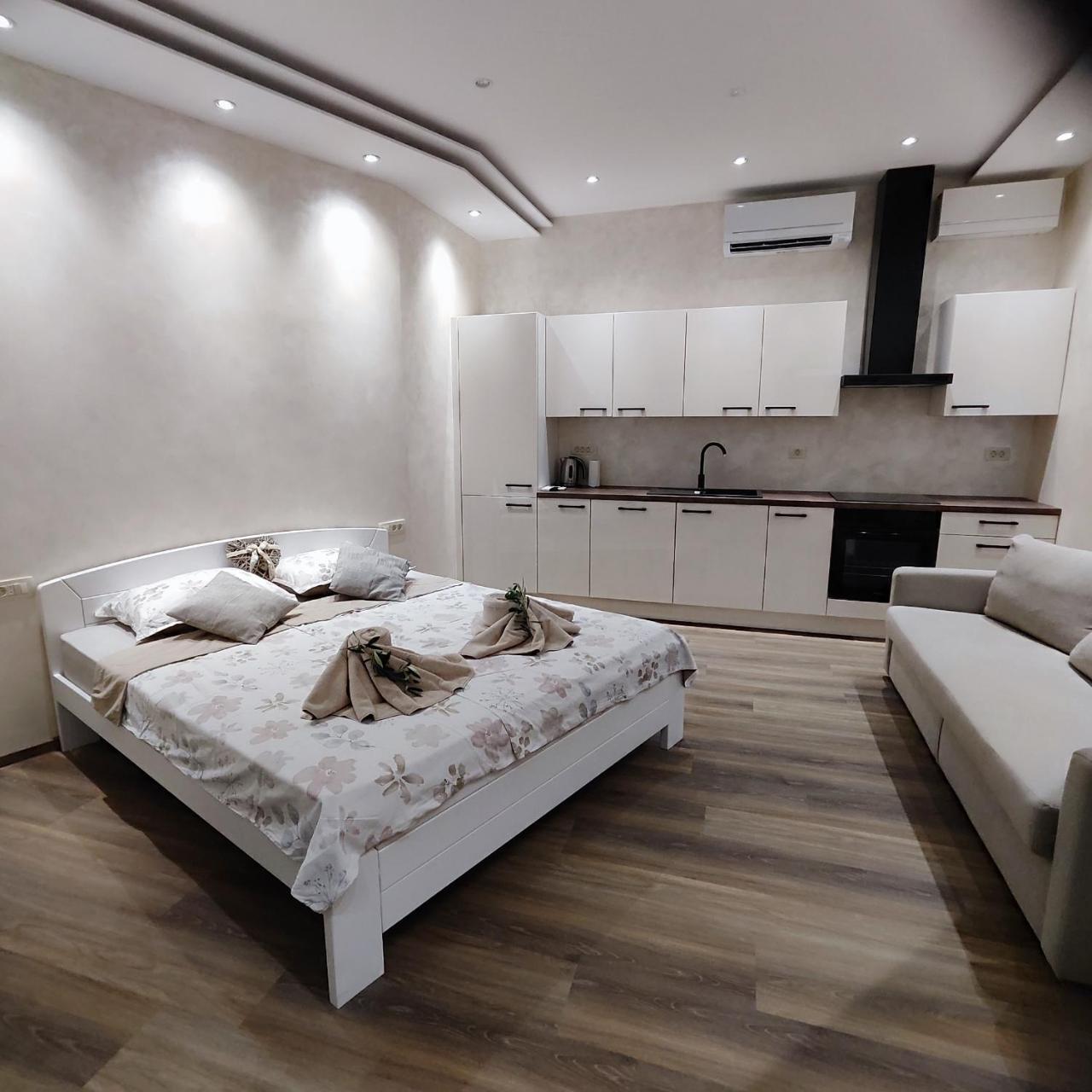 Apartma Veneziano Rose — 4-Star Luxury Hotel in Portoroz, Slovenia