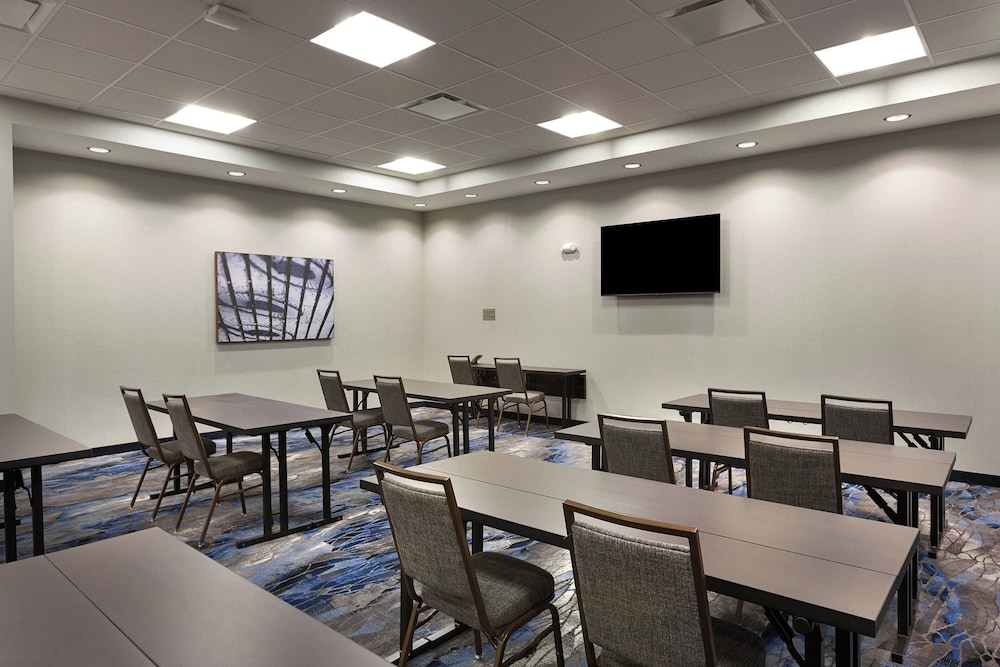Fairfield Inn & Suites by Marriott Statesville - photo 29