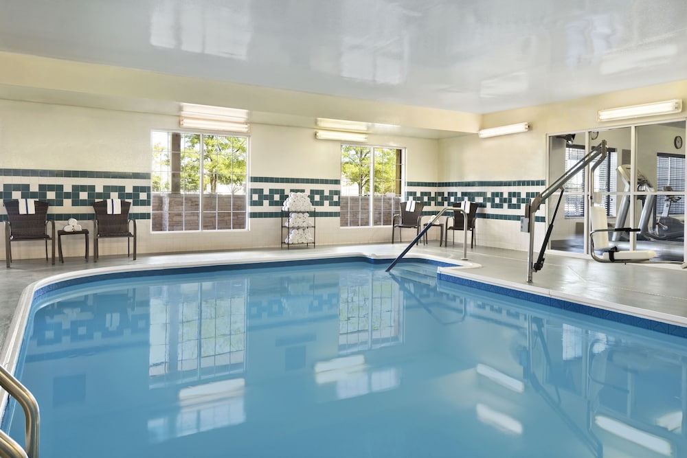 Country Inn & Suites by Radisson Romeoville I 55 - photo 11