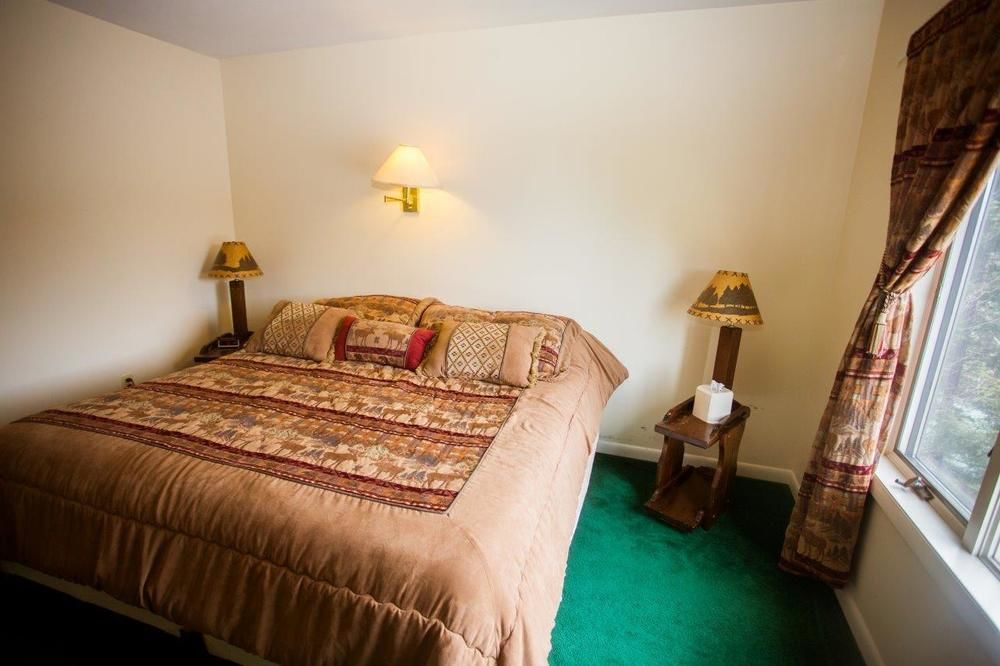 The Big Moose Inn - photo 2