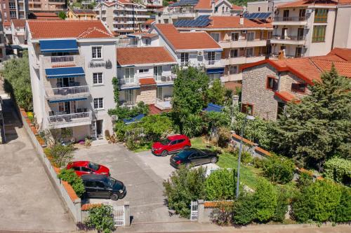 Marinero Apartments — 4-Star Luxury Hotel in Budva, Montenegro