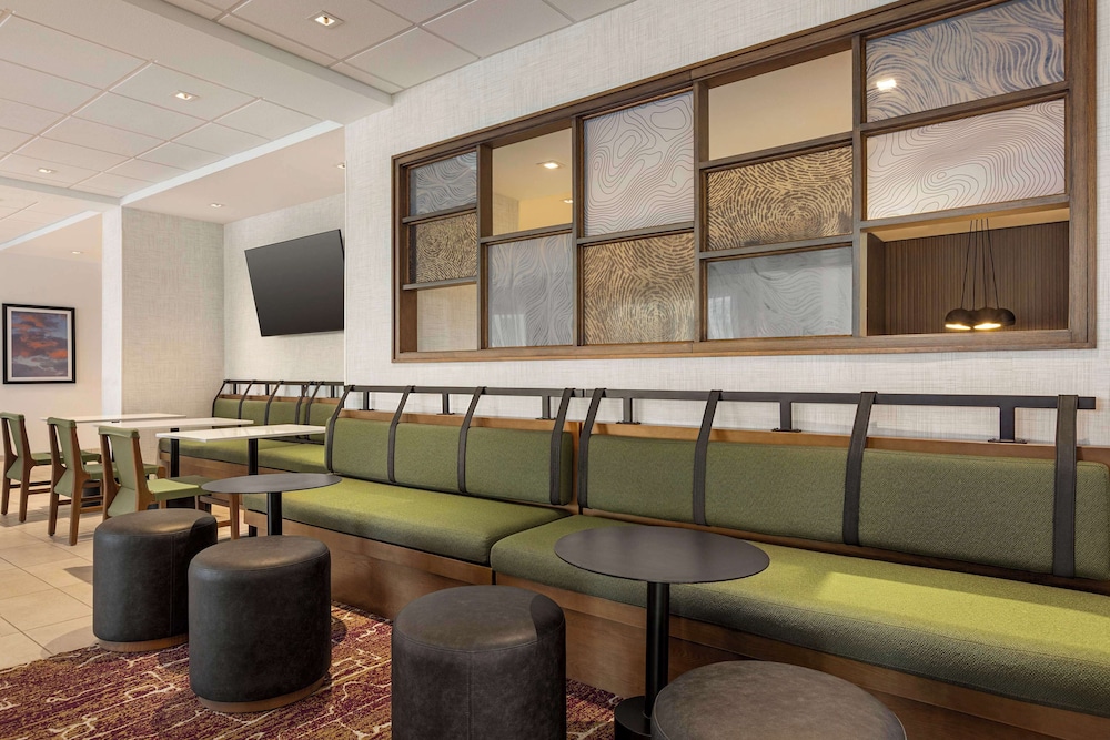 Hampton Inn by Hilton Stockton - photo 28