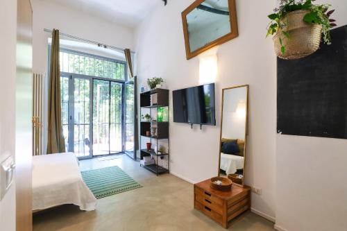 PrimoPiano Padova 5 — 4-Star Luxury Hotel in Milan, Italy