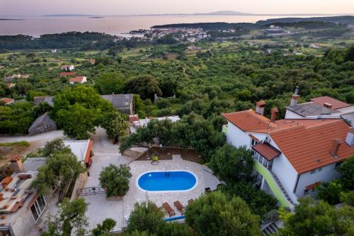 Apartmani Pero Dido — 4-Star Luxury Hotel in Rab, Croatia
