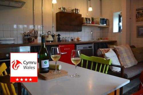 Cattle Shed Cottage — 4-Star Luxury Hotel in Narberth, United Kingdom