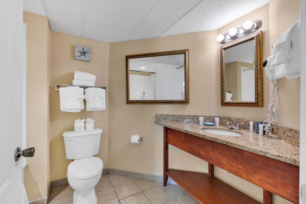 Carolinian Resort Stunning Condos - photo 123