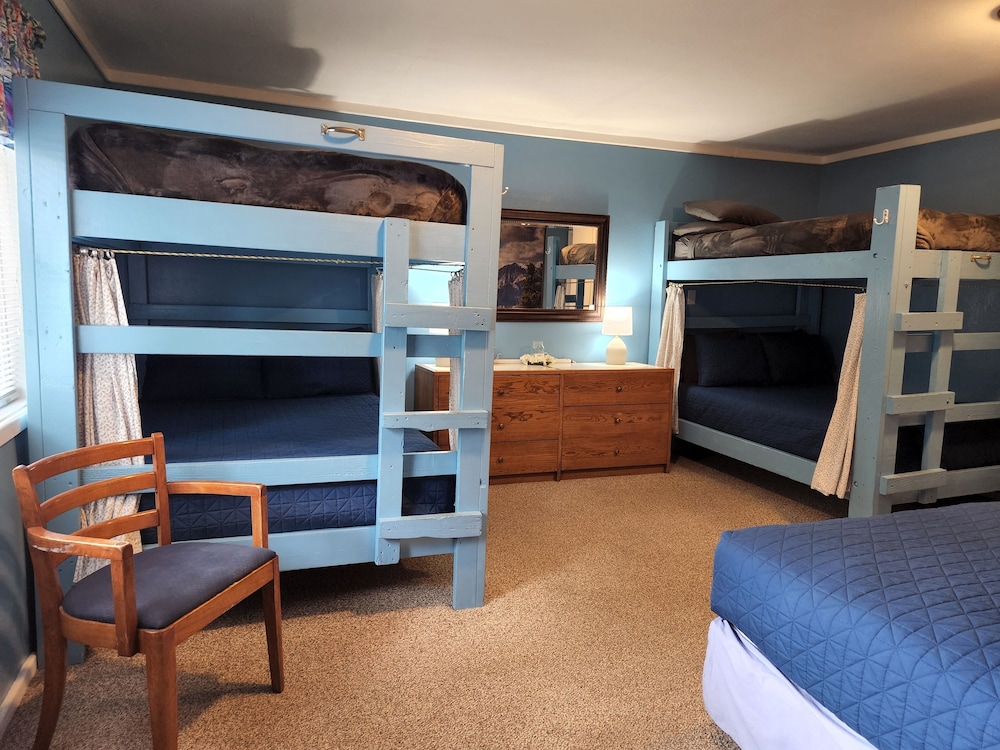 Inn the Clouds Hostel & Inn - photo 5