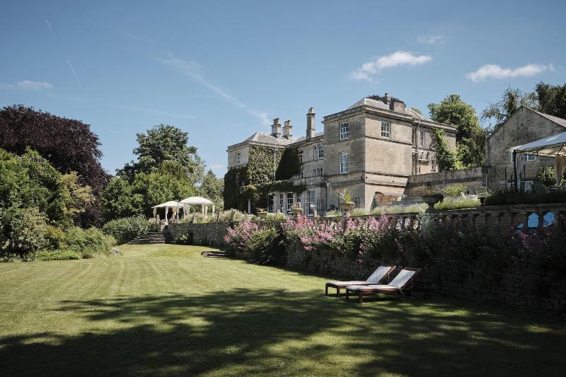 Burleigh Court — 4-Star Luxury Hotel in Stroud, United Kingdom