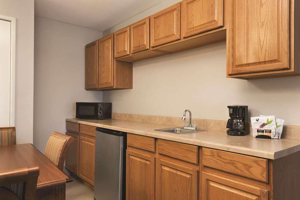 Country Inn & Suites by Radisson Michigan City IN - photo 14