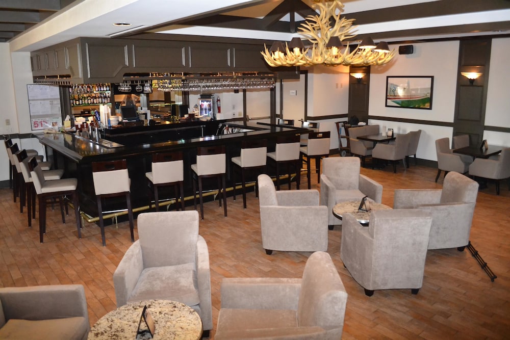 Doubletree by Hilton Houston Hobby Airport - photo 31