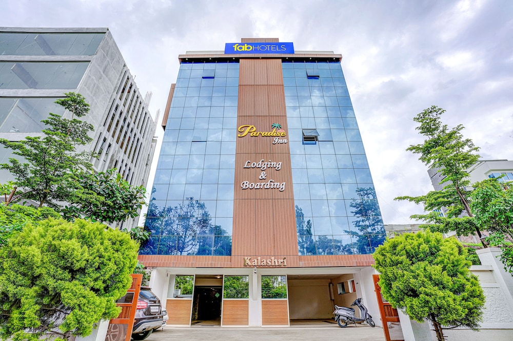 Fabhotel Paradise Inn - last minute hotel in Pune