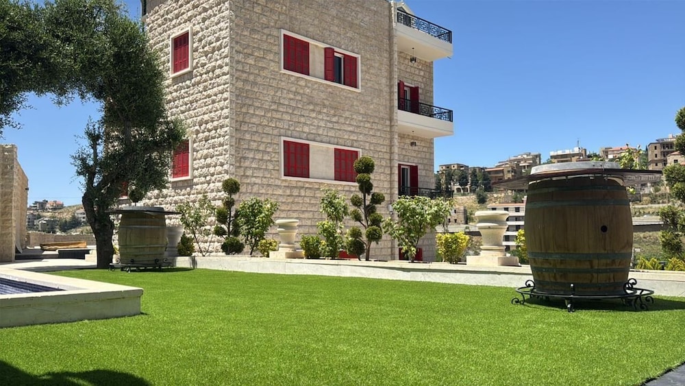 Terminal K Hotel Bhamdoun in Bhamdoun, Lebanon