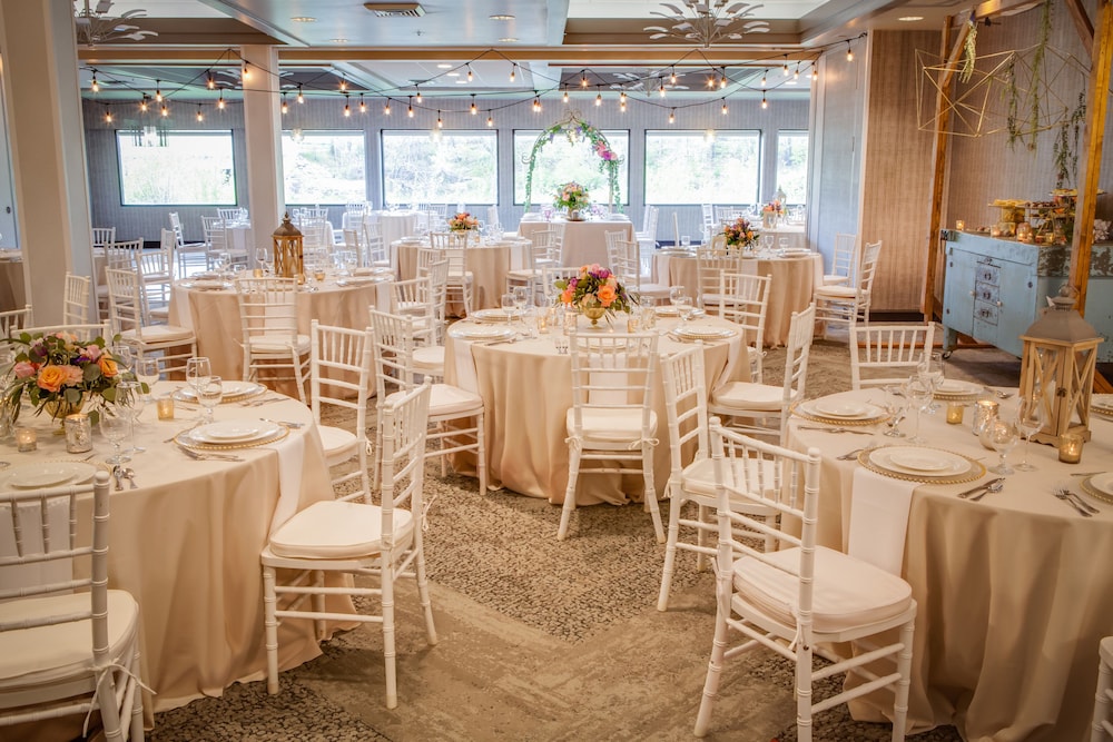 Holiday Inn Milwaukee Riverfront by IHG - photo 34