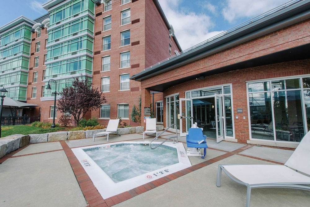 Hilton Garden Inn Manchester Downtown - photo 36