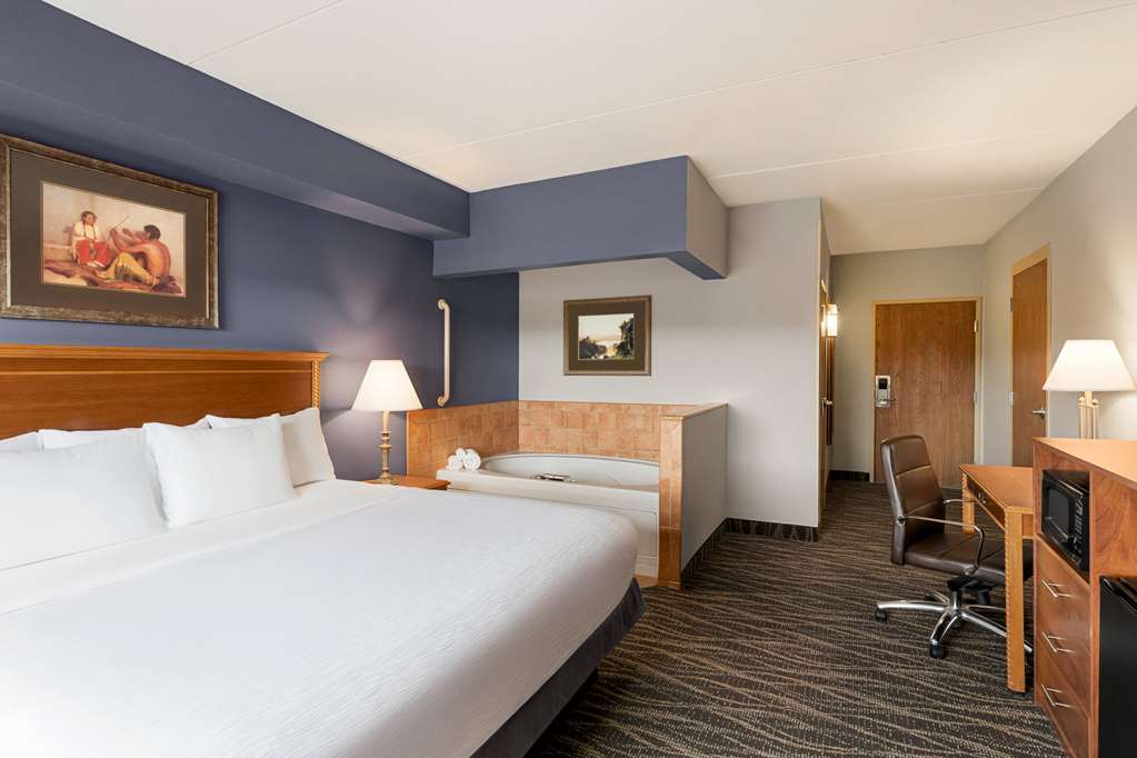 AmericInn by Wyndham Laramie Near University of Wyoming - photo 34