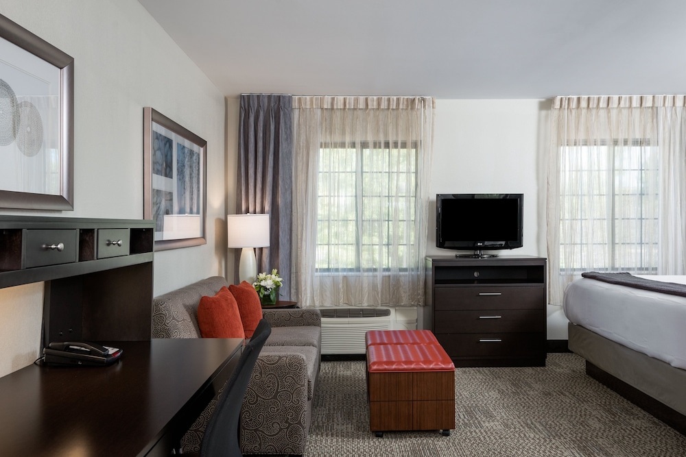 Staybridge Suites Chantilly Dulles Airport by IHG - photo 9