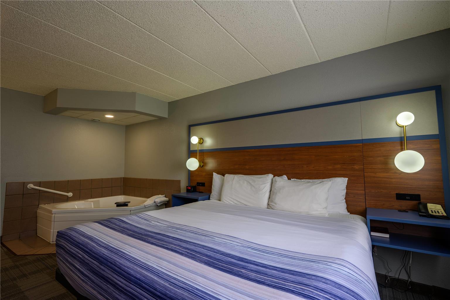 AmericInn by Wyndham Monroe - photo 53