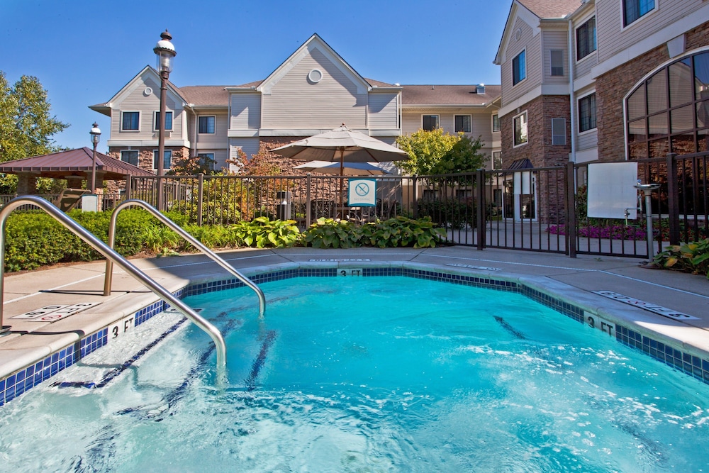 Staybridge Suites Detroit Utica by IHG - photo 31