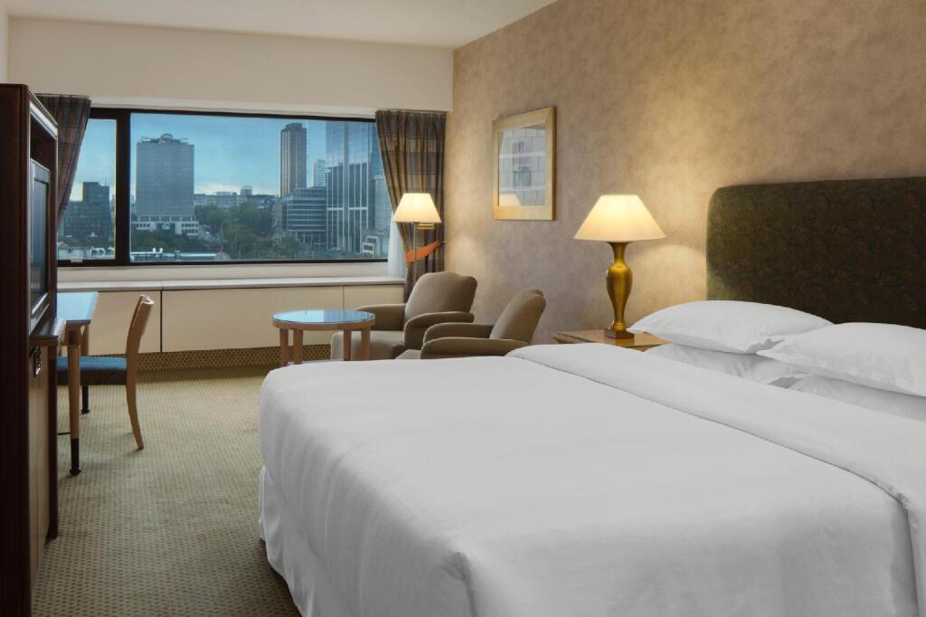 Sheraton Brussels Hotel — Brussels — photo 3