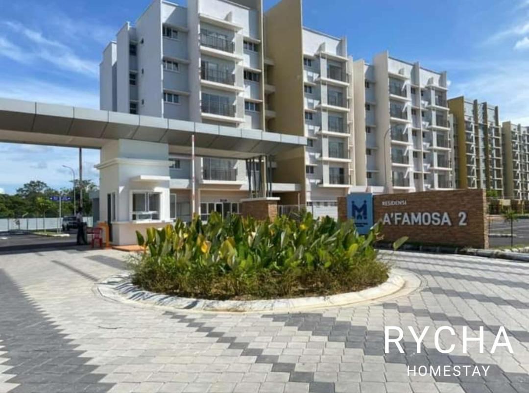 Rycha Homestay A famosa near Waterpark — 4-Star Luxury Hotel in Alor Gajah, Malaysia