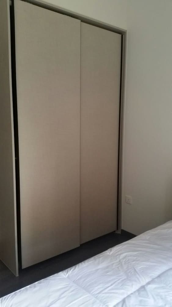 Nice & Comfort Private Room 1 — hotel near Seletar Airport