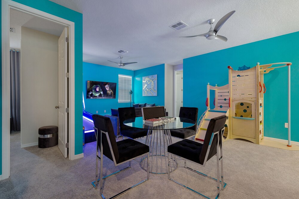 Solara Resort Luxury 9 Bedroom Homes - photo 117