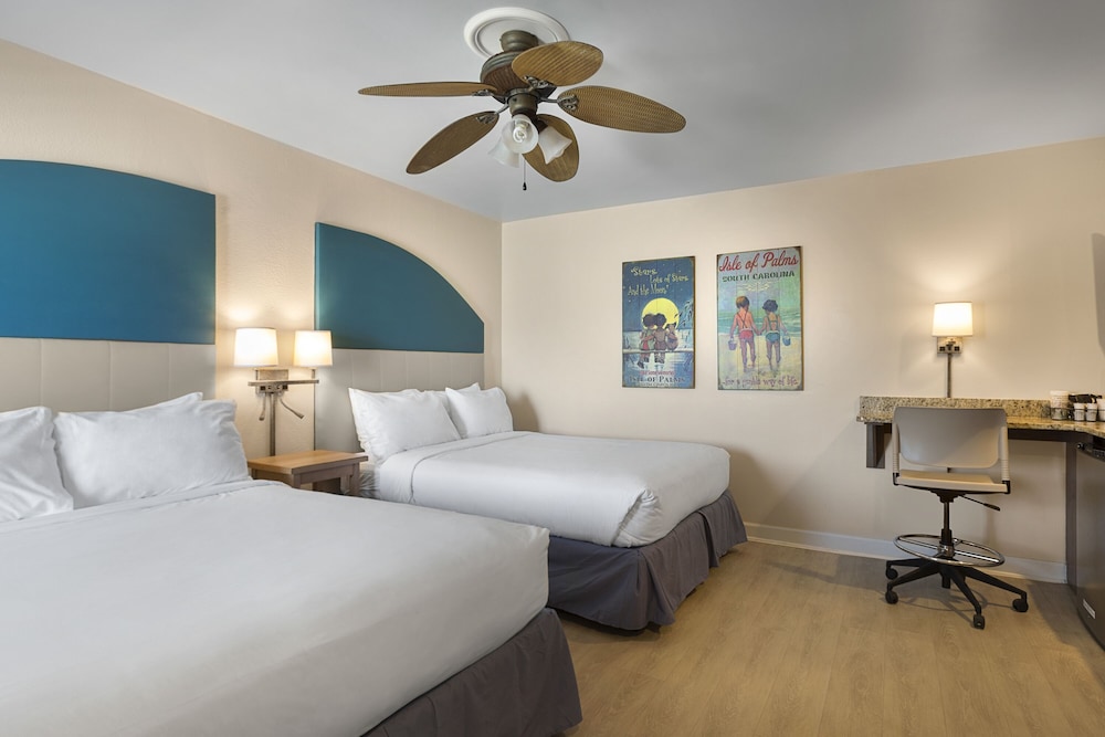 Seaside Inn Oceanfront - photo 11