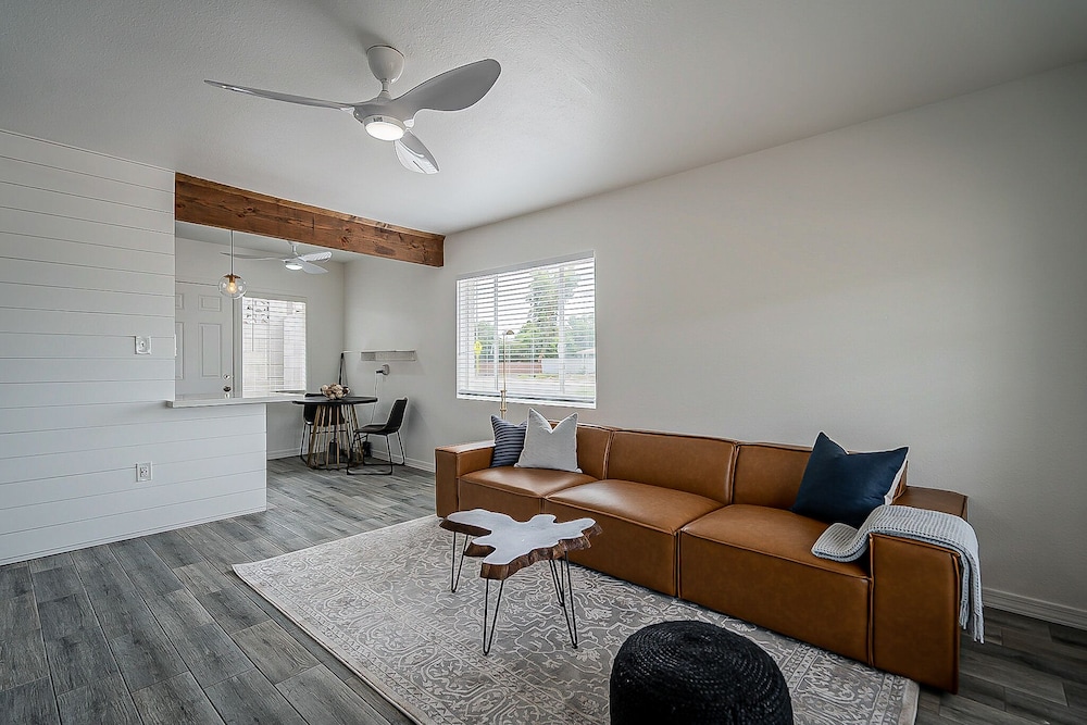 Ash & Ko Boutique Lodging - photo 17