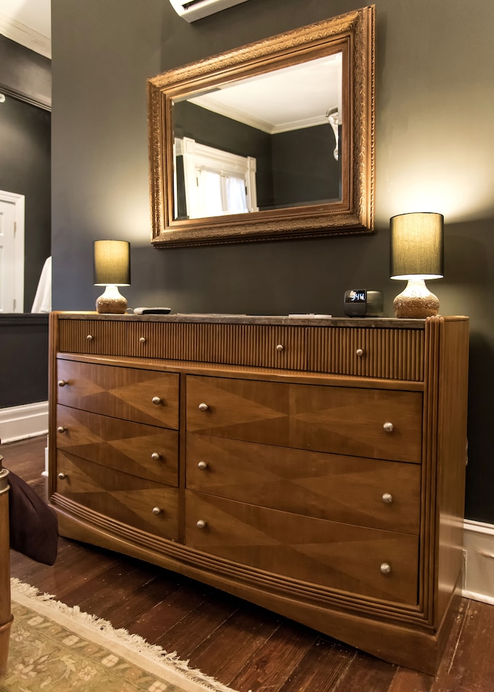 The Dwight D Hotel - photo 7