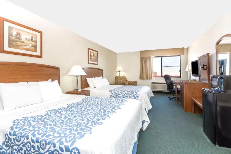 Days Inn by Wyndham Sidney NE - photo 15