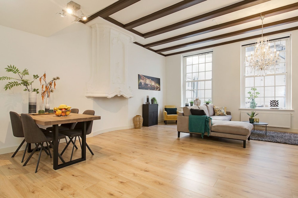 Canal Garden Apartment — 4-Star Luxury Hotel in Utrecht, Netherlands