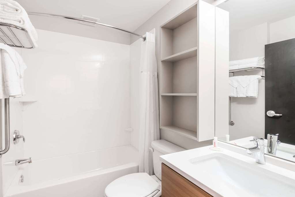 Microtel by Wyndham Penn Yan Finger Lakes Region - photo 4