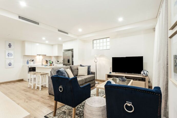 Charming bream — 4-Star Luxury Hotel in Sydney, Australia