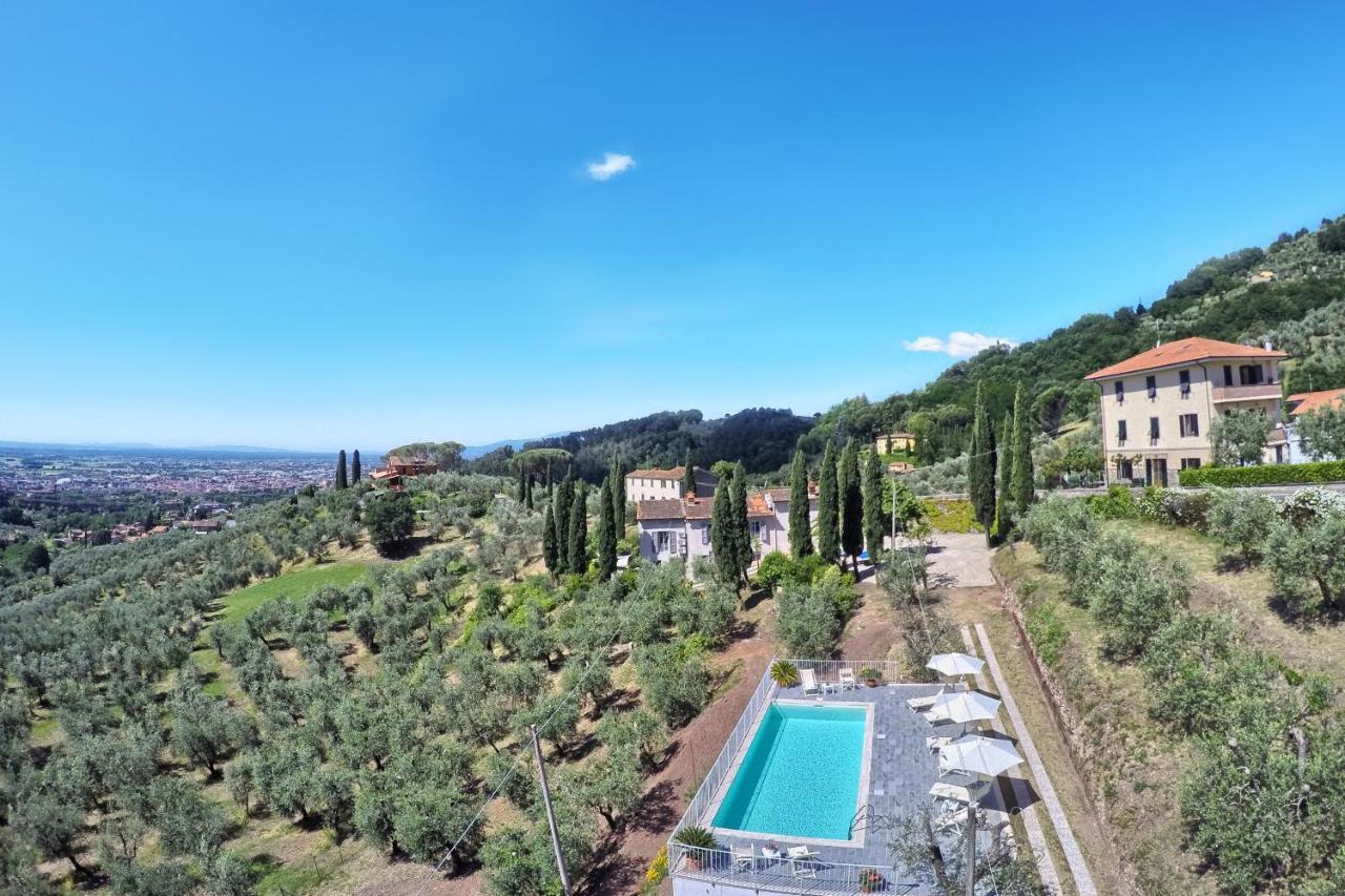 Villa Cielo BLU Teloni — 4-Star Luxury Hotel in Montecatini-Terme, Italy