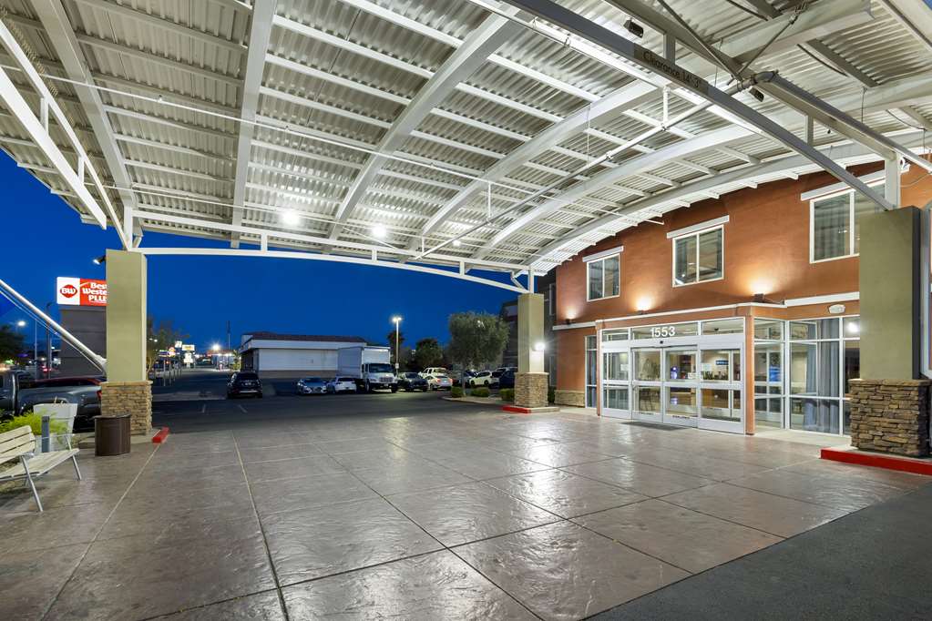 Best Western Plus Henderson Hotel - photo 25