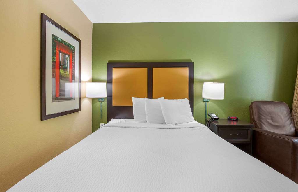 Extended Stay America Select Suites Washington DC Sterling Dulles - photo 12