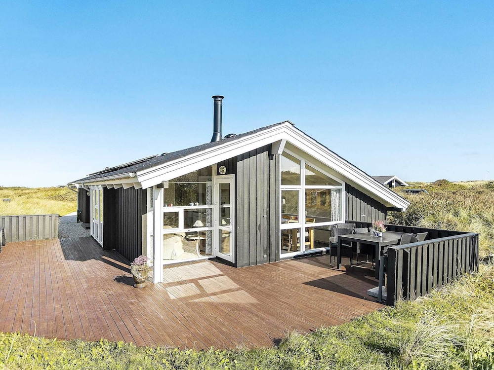 8 person holiday home in Hjørring By Traum — 4-Star Luxury Hotel in Hjorring, Denmark