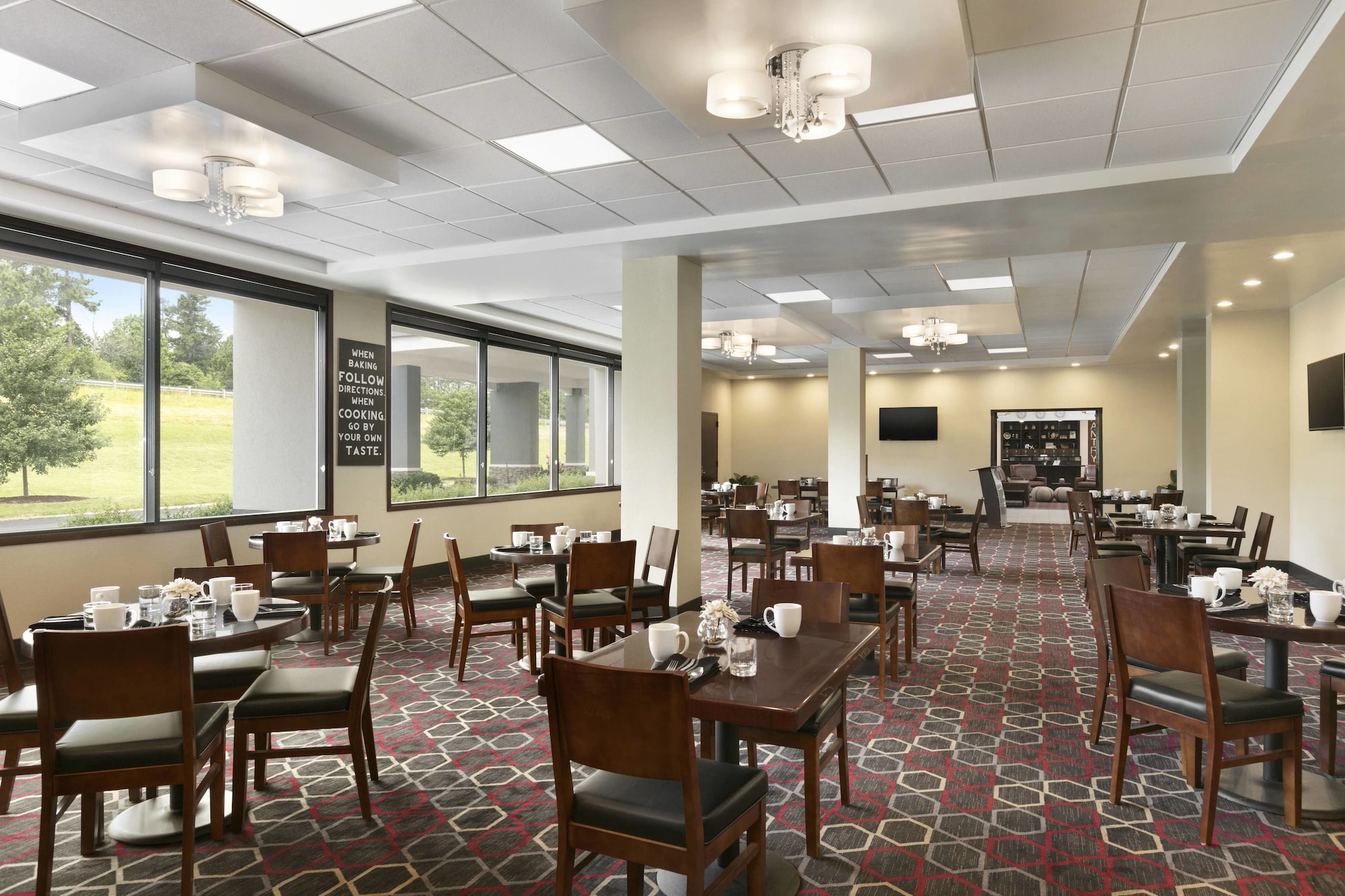 Four Points by Sheraton Raleigh North - photo 24