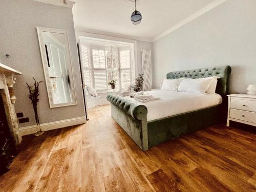 Ingleside Mews — 4-Star Luxury Hotel in Whitby, United Kingdom