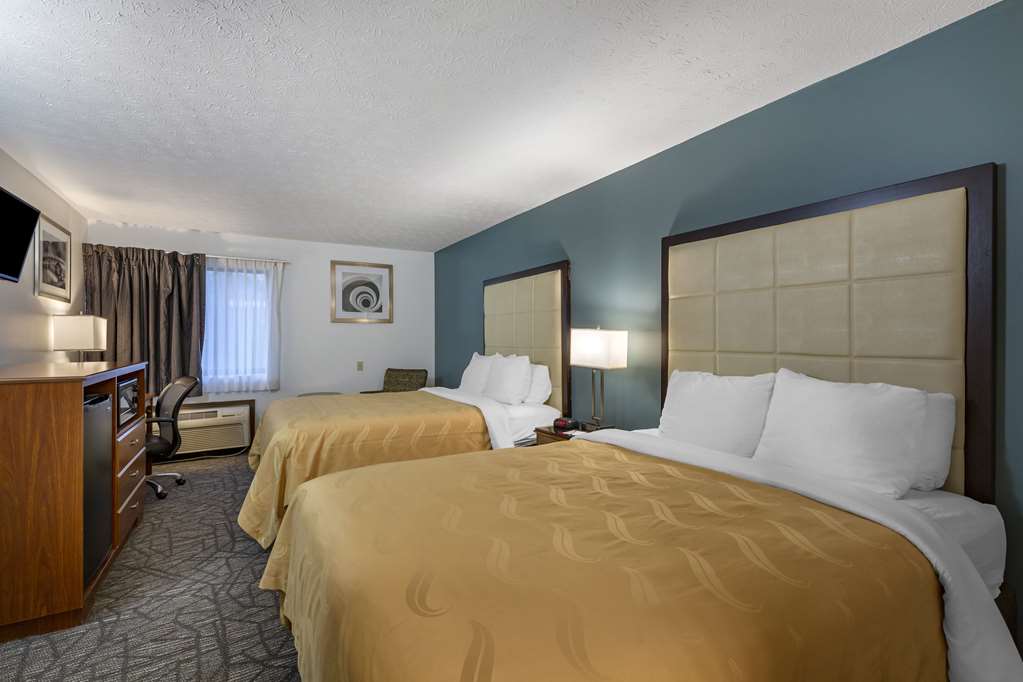 Quality Inn Austintown Youngstown West - photo 25
