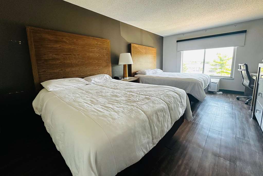 Baymont Inn and Suites by Wyndham Columbus Near OSU - photo 35