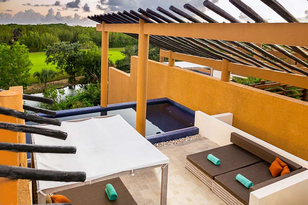 Three-Bedroom Family Residence - Terrace