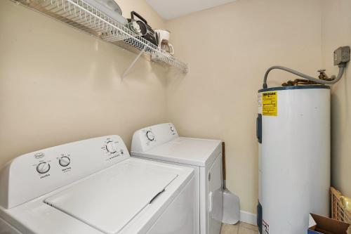 162 Toluca Lane - photo 10