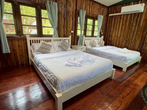 Coco farm stay Suanphueng in Ratchaburi, Thailand