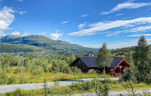 Cozy Home In Norheimsund With Sauna — Norheimsund — photo 4