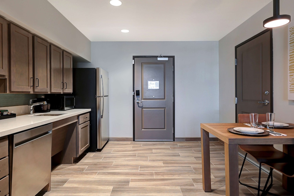 Homewood Suites by Hilton Santa Clarita - photo 18