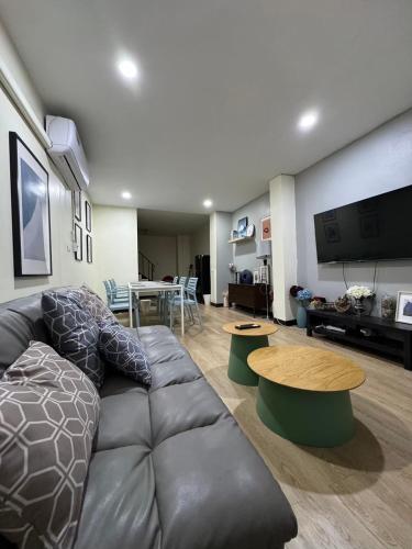 GM6 Samyan 4floors 4mins walk to Bantadtong