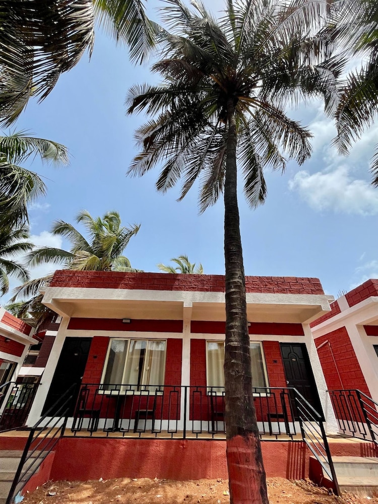 Sandcastle Beach Resort in Ratnagiri, India
